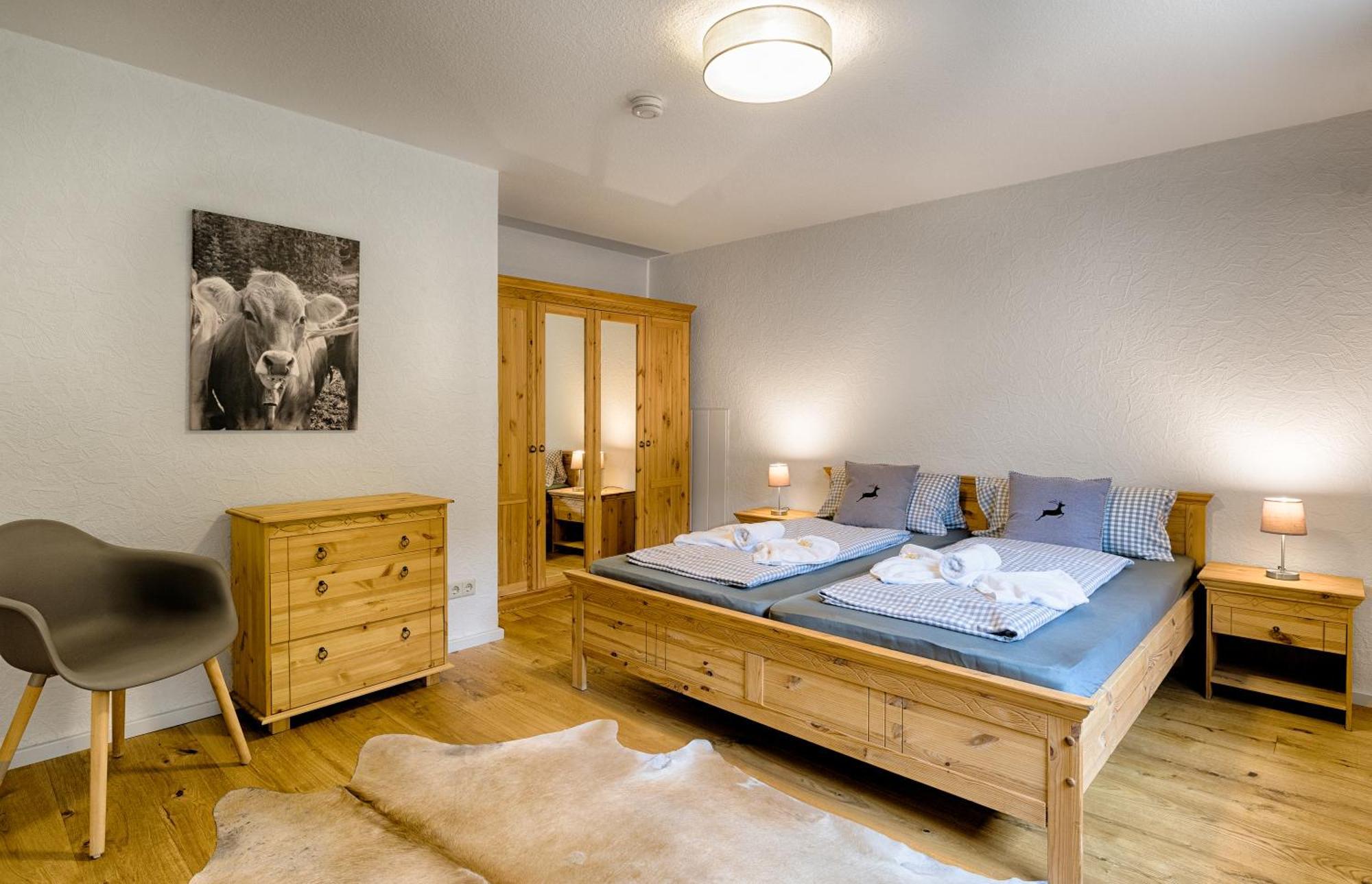 Albhof Am Wasserfall Apartment